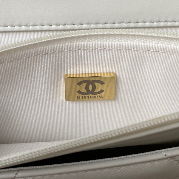 CL 19 WALLET ON CHAIN