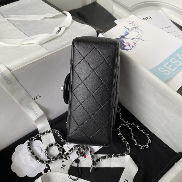 CL MINI FLAP BAG