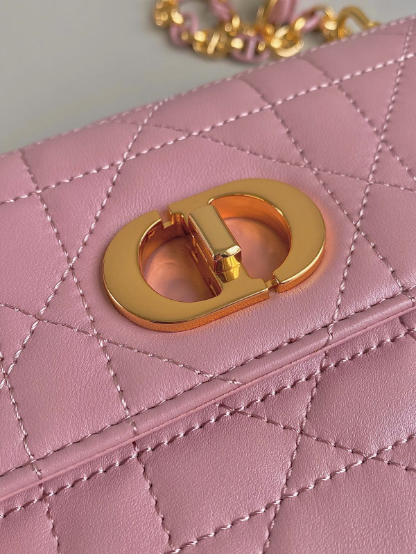 D*or miss caro mini bag