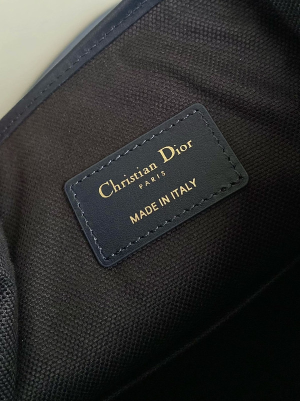 D*or medium c