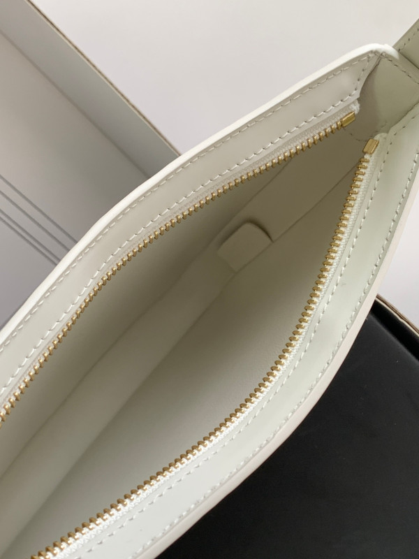 Ce**e medium croque bag