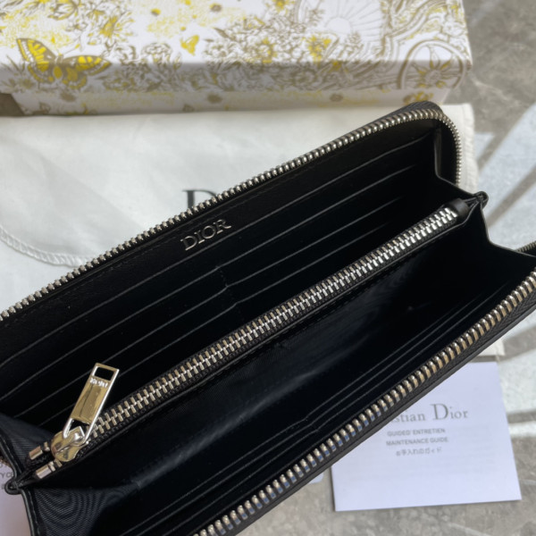 D*or saddle zipped long wallet