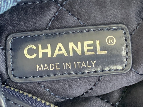 CL 22 SMALL HANDBAG