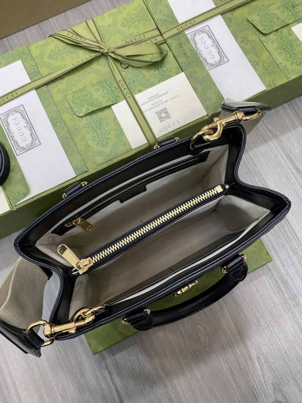 G*u*i gg matelassé mini top handle bag