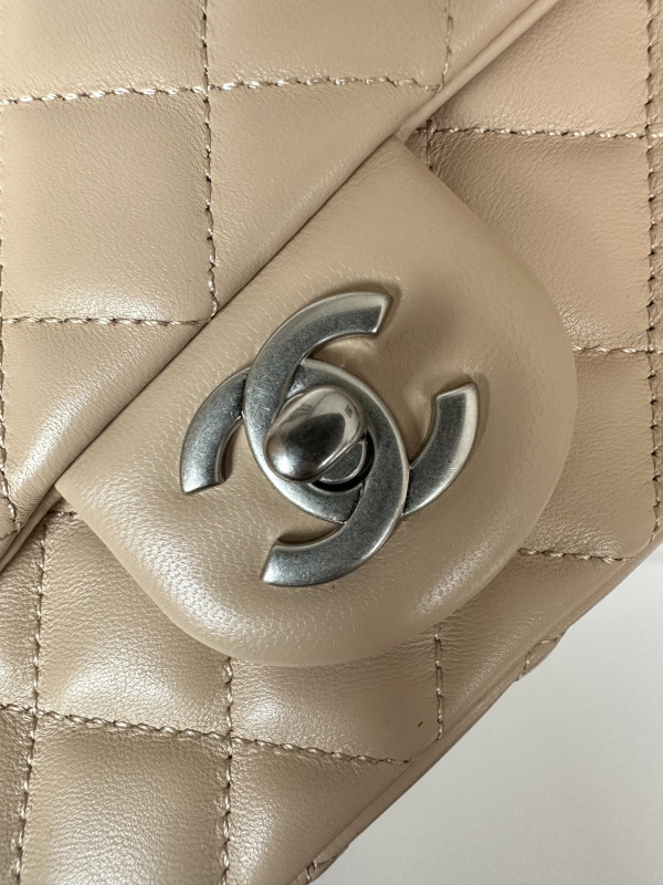 CL FLAP BAG