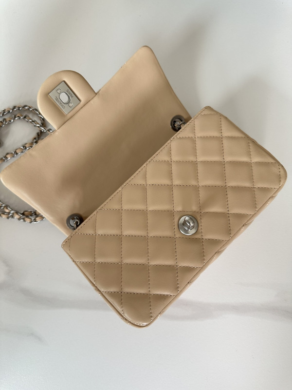 CL FLAP BAG