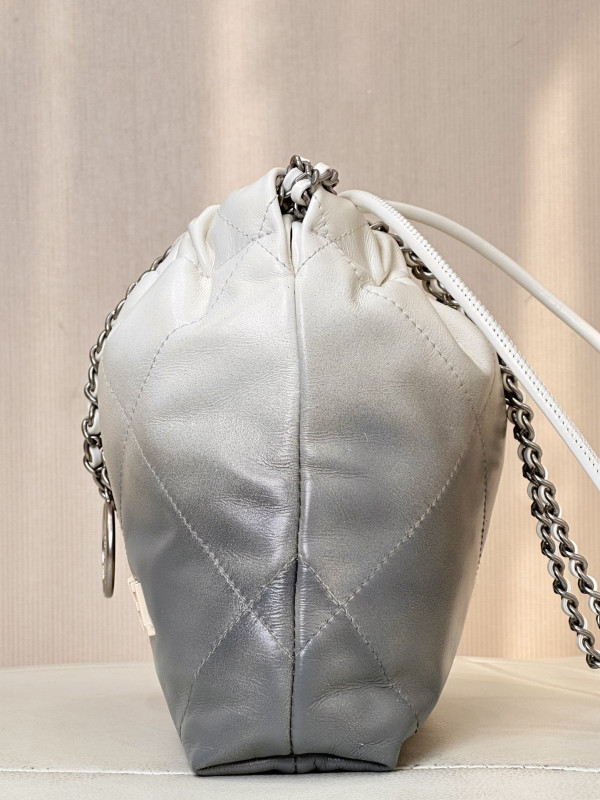 CL 22 MINI HANDBAG
