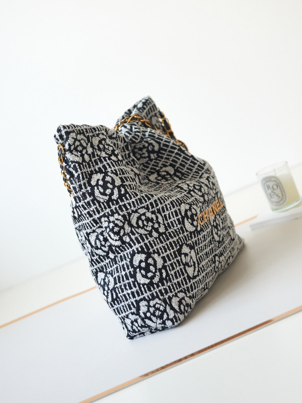 CL 22 HANDBAG