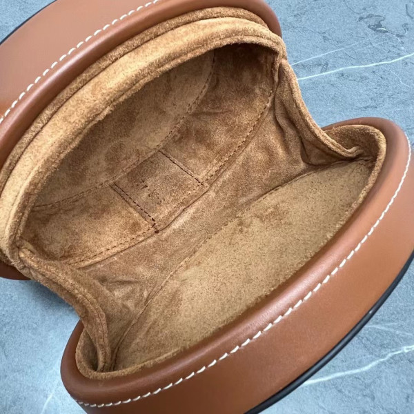 OVAL BAG CUIR TRIOMPHE CLUTCH