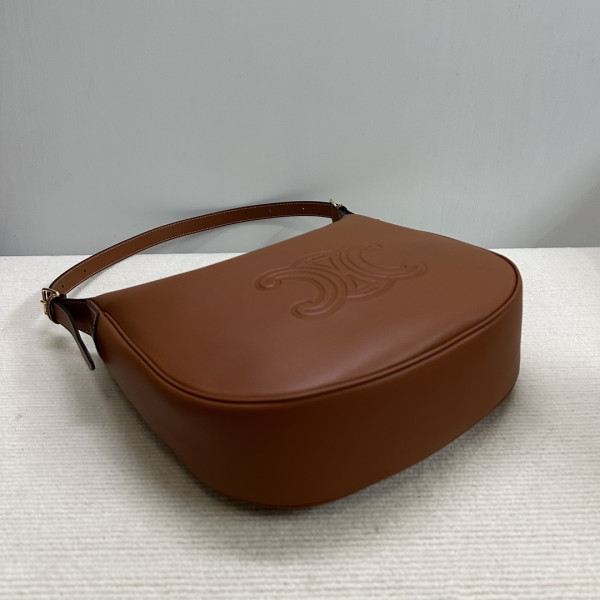 ce**e heloise cuir triomphe bag in S*pple calfskin