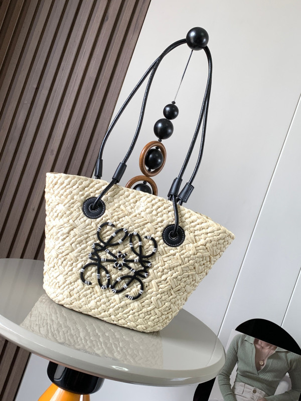 LOEWE Small Anagram Basket bag