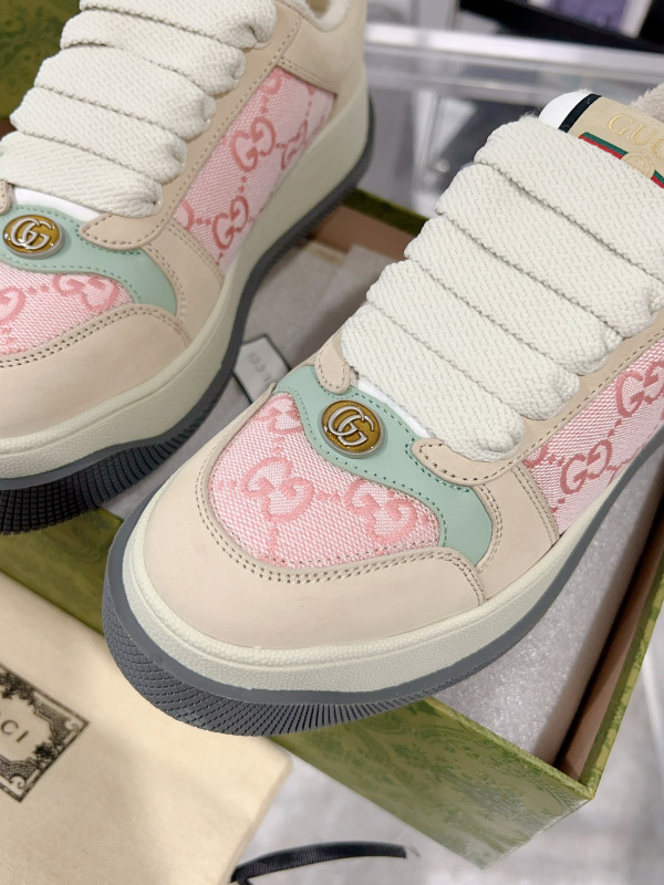 G*u*i sneaker