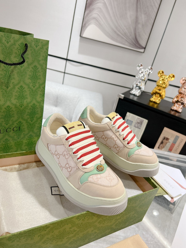 G*u*i sneaker