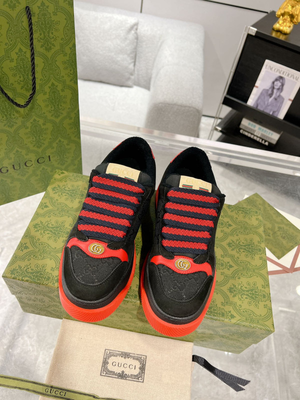 G*u*i sneaker