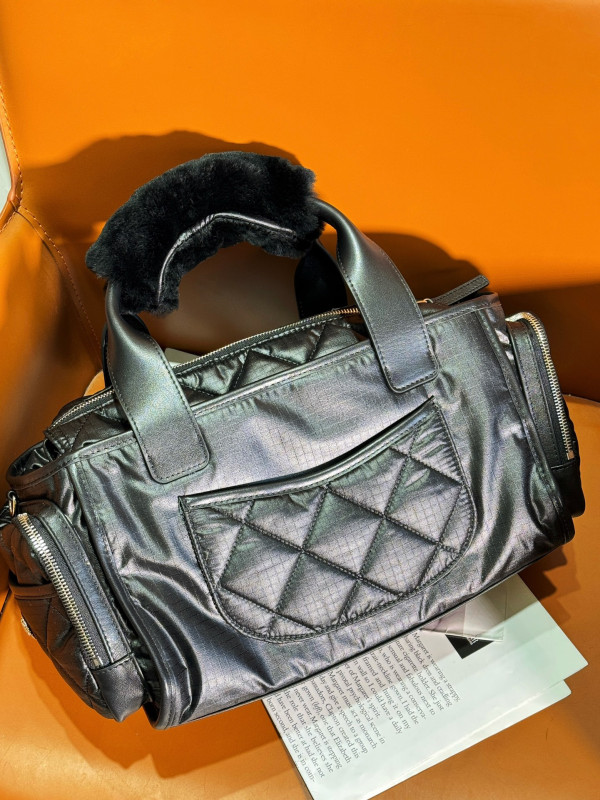 CL LARGE BOWLING BAG