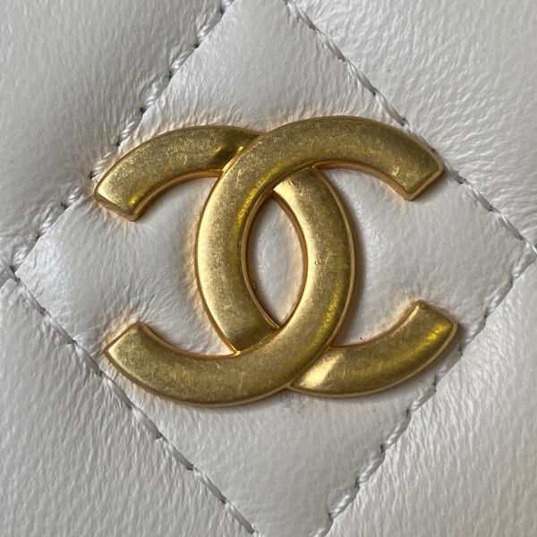 CL HANDLE BAG