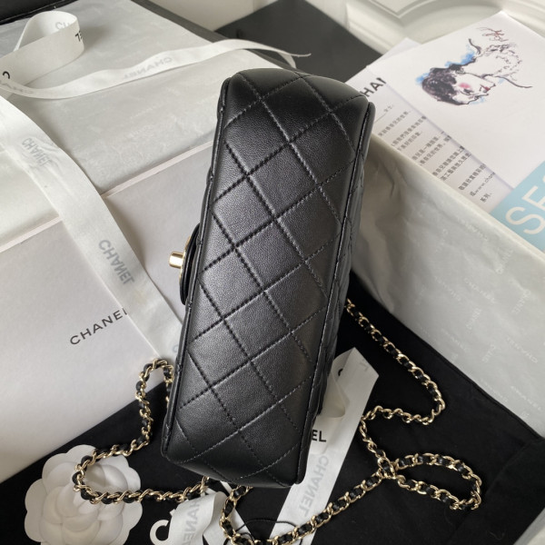 CL FLAP BAG WITH TOP HANDLE-21CM