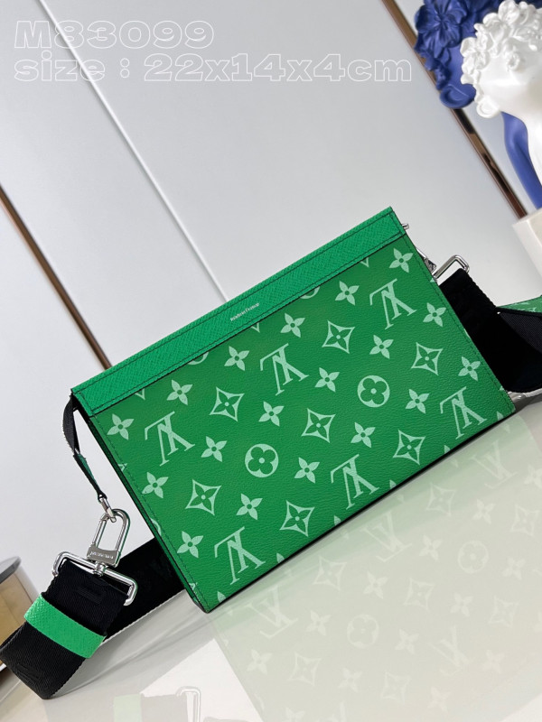 l**is V*t*n gaston wearable wallet -22*14.5*4.5cm