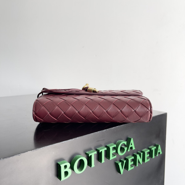 Bo*te*ga ve*ne*ta andiamo - 19*11.5*3cm