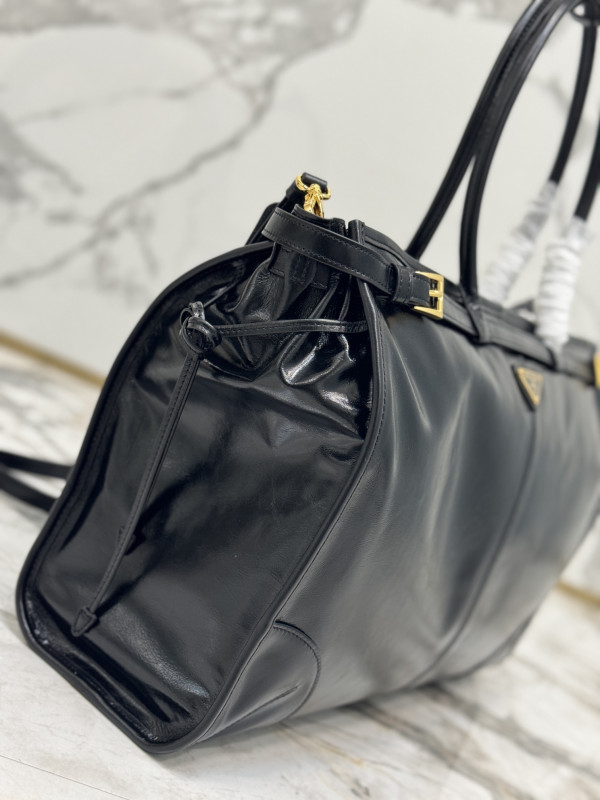 Pra*a 1ba439 soft lux bag-42x30x12cm