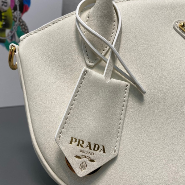 Pra*a leather handbag-31x16x11cm