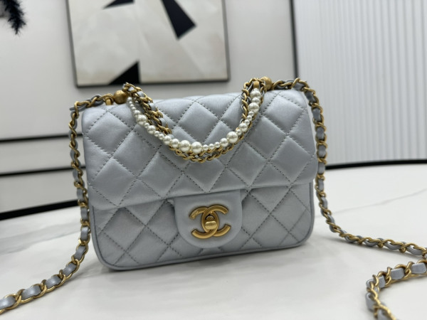 CL MINI FLAP BAG-12.5x17x5cm