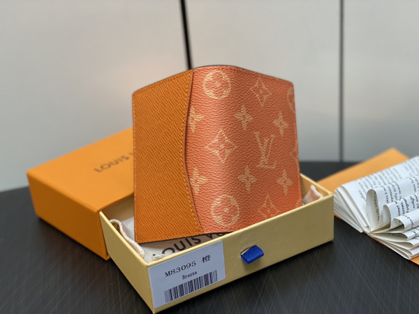 l**is V*t*n pocket organizer-7.5*11.1*1 cm