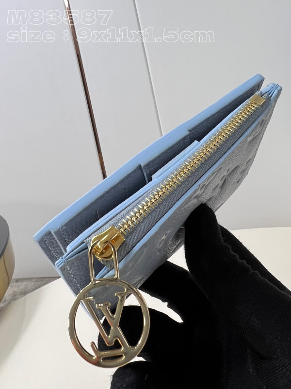 l**is V*t*n lisa wallet - 9*11.5*1.5cm