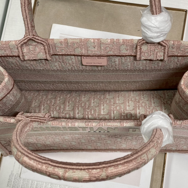 D*or book tote-36*28cm
