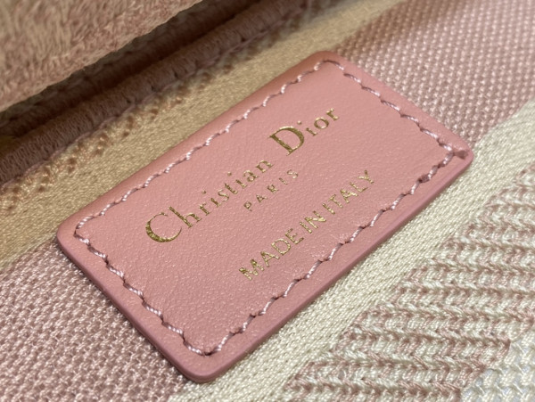 lady D*or - 17cm
