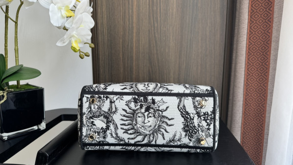 D*or medium lady d-lite bag-24-20-11cm