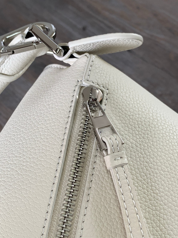 LOEWE SMALL PUZZLE BAG-24*16*10CM