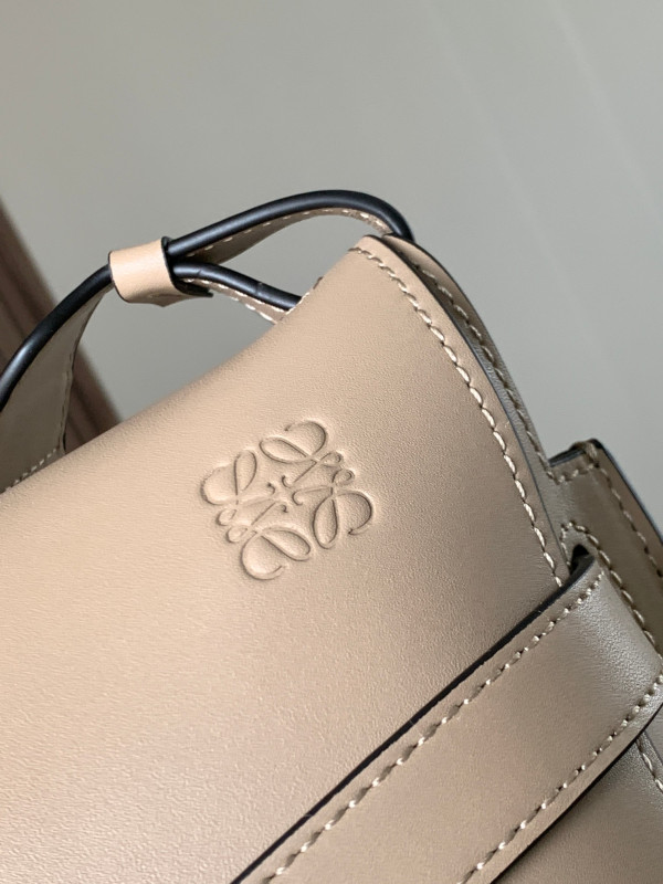 LOEWE GATE BAG-28*19*14cm