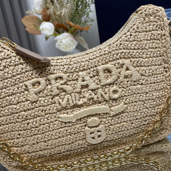 Pra*a hobo bag-23*17*6.5cm