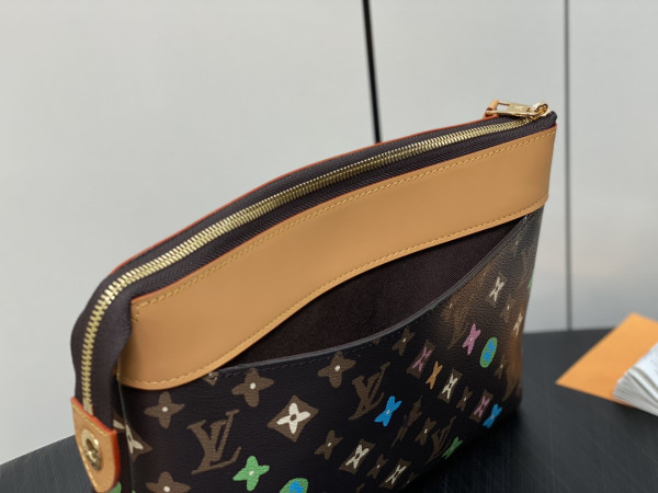 l**is V*t*n pochette voyage souple-32*21*8cm