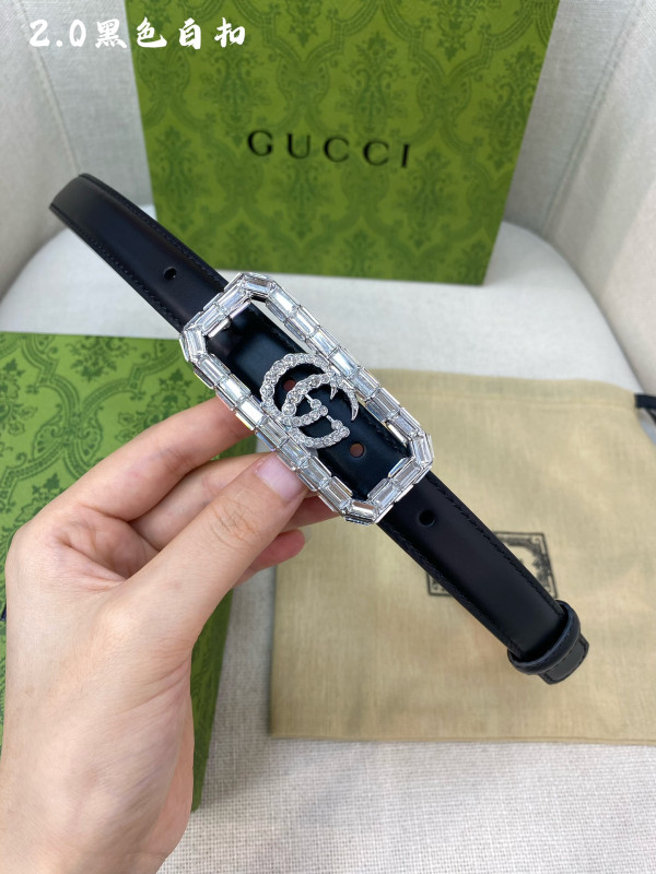 G*u*i belt
