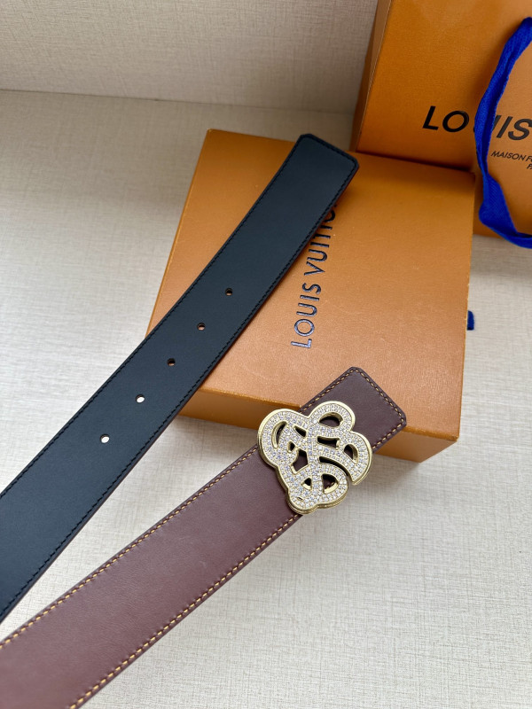 l**is V*t*n belt