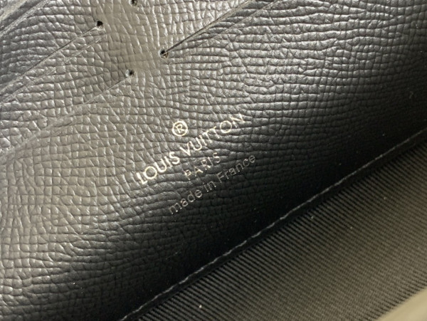 l**is V*t*n trunk wallet-22.5*14*5cm