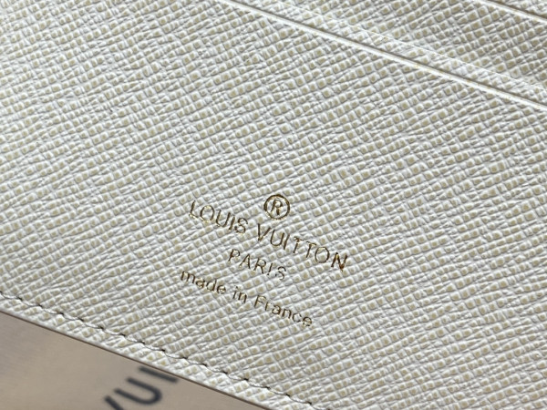 l**is V*t*n multiple wallet-11.5*9*1.5cm