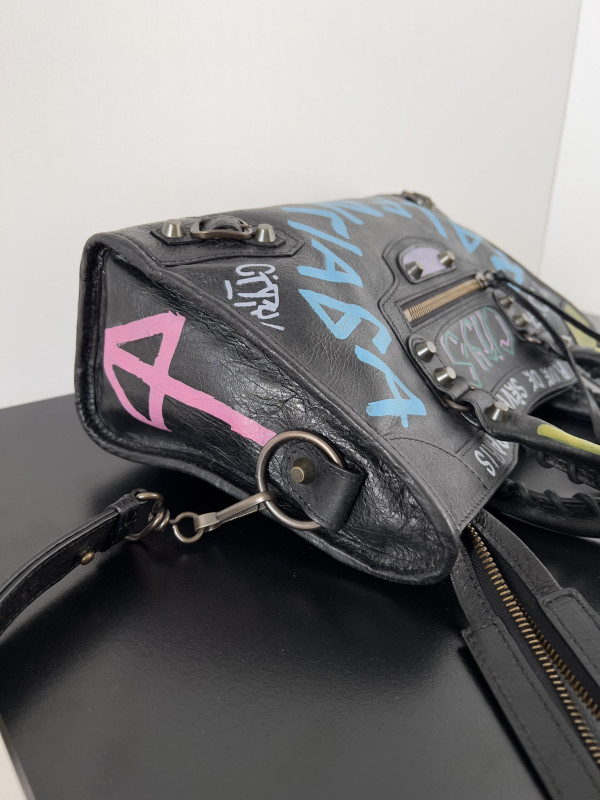Balenciag Graffiti Classic City-30*10*20CM