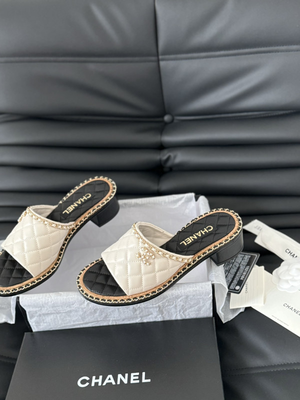 CL SANDALS
