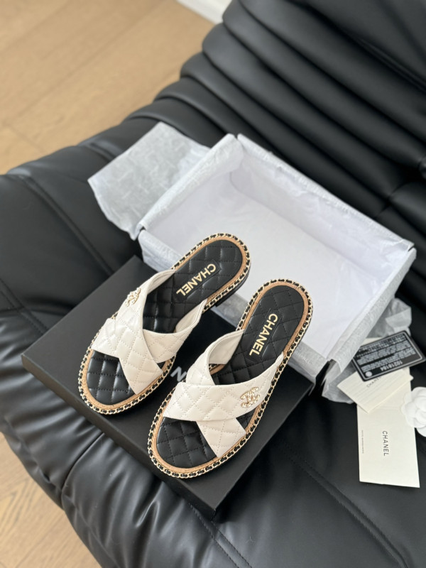 CL SANDALS