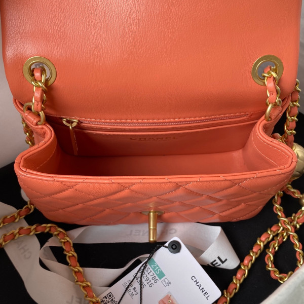 CL FLAP BAG 17CM