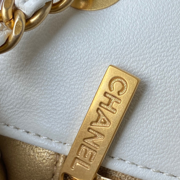 CL FLAP BAG 20CM