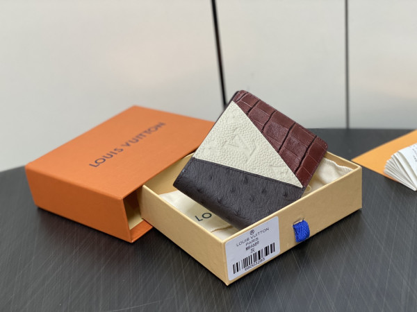 l**is V*t*n multiple wallet-11.5*9*1.5cm