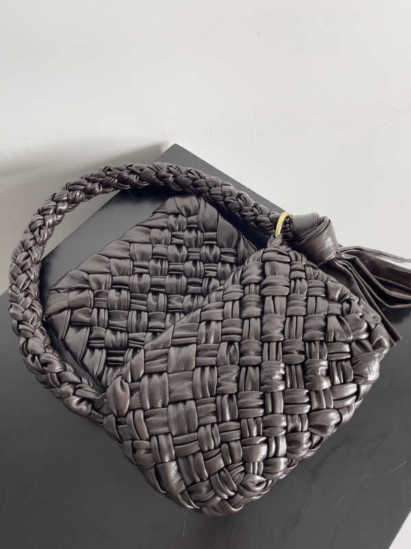 Bo*te*ga ve*ne*ta città shoulder bag-25*18*5.5cm