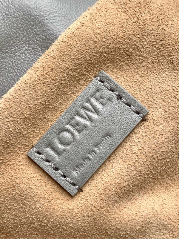 LOEWE Mini Flamenco clutch-23*18*9cm