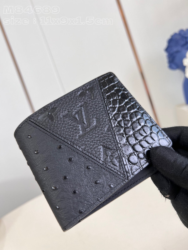 l**is V*t*n multiple wallet-11.5*9*1.5cm