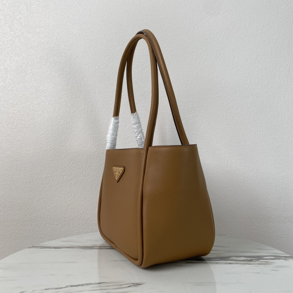 Pra*a medium leather handbag-25*18.5*12.5cm