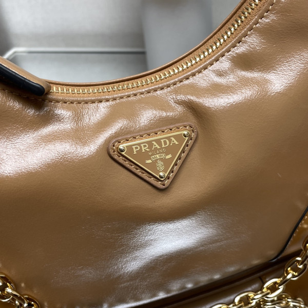 Pra*a re-edition 2005 saffiano bag-22*18*6.5cm